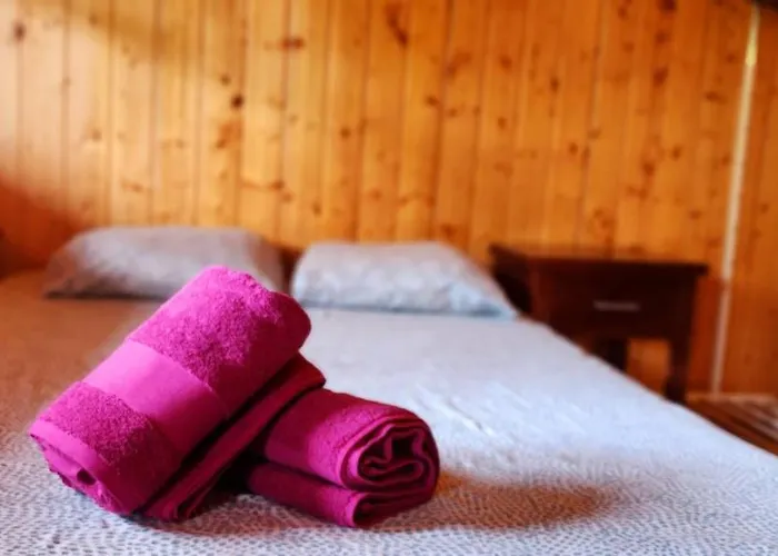 Complejo Rural Pedregales * 埃斯特波纳