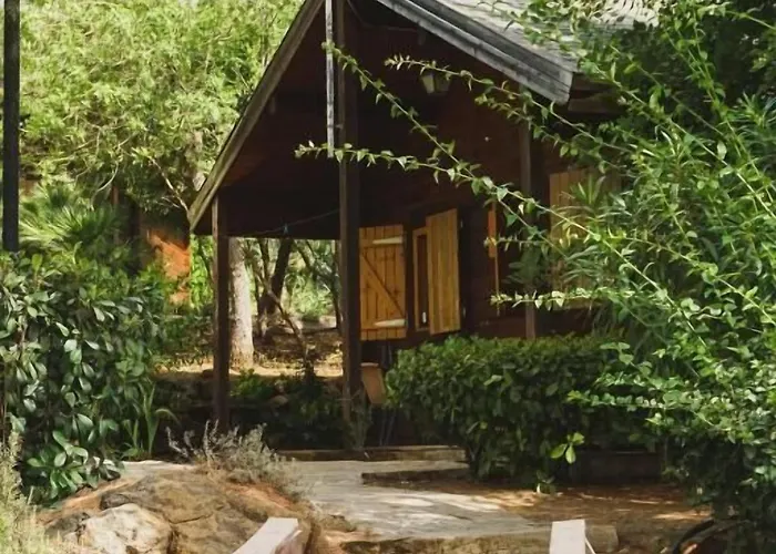 Complejo Rural Pedregales * 埃斯特波纳